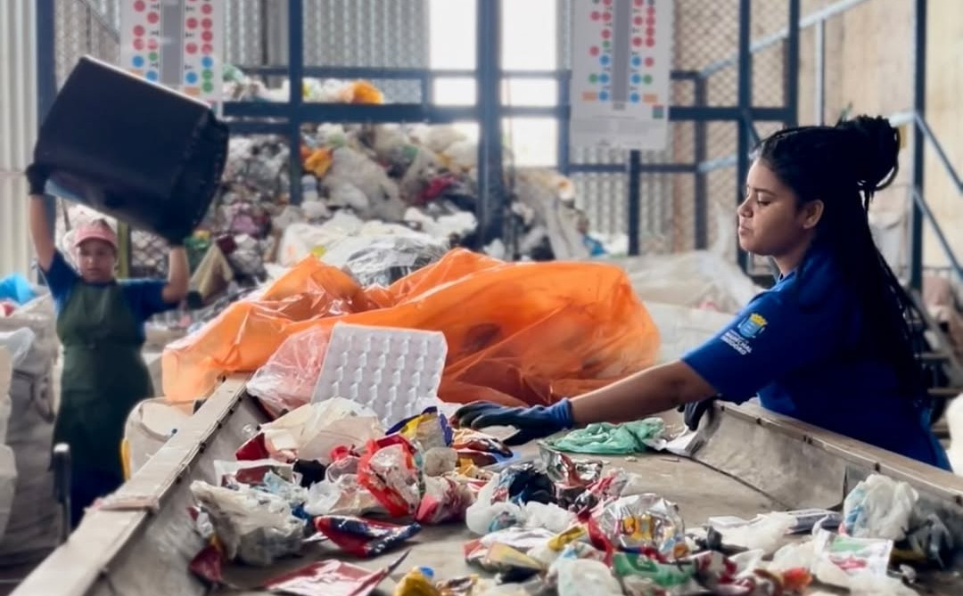 Cooperativas de reciclagem aliam preservação ambiental à geração de renda em Alagoas