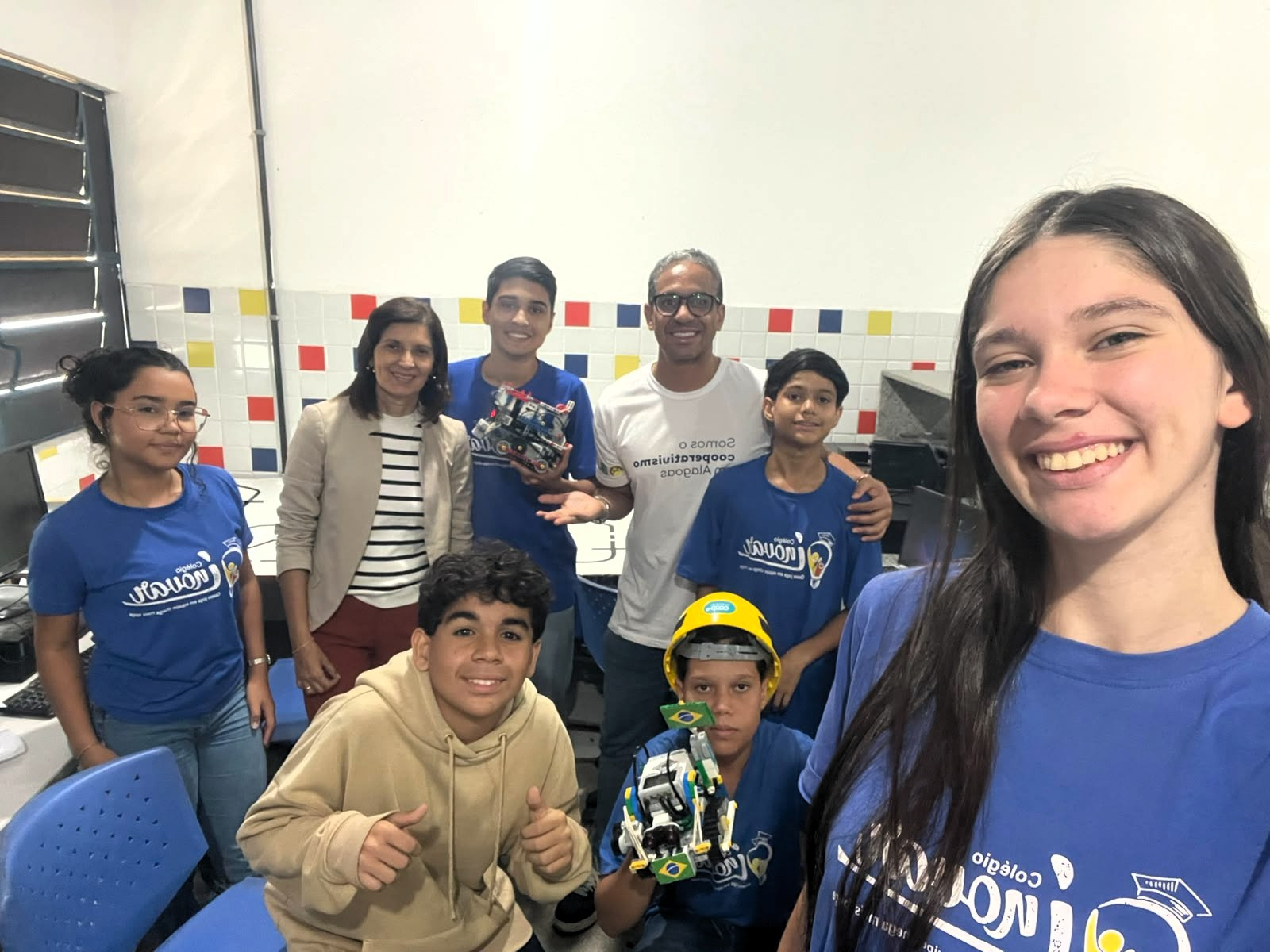 Cooperativa educacional de Atalaia participa da etapa estadual da Olimpíada Brasileira de Robótica